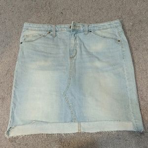 Light wash denim skirt